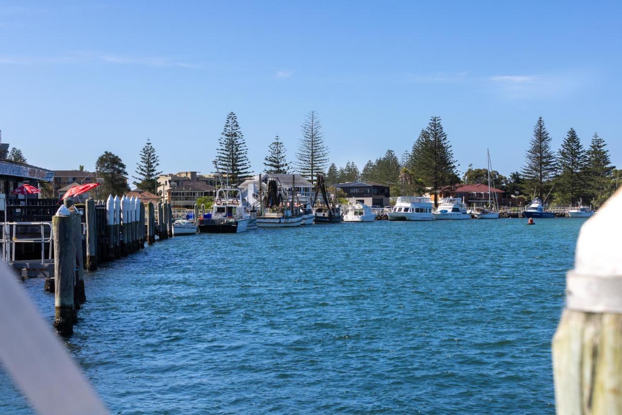 South Pacific Palms Motor Inn Tuncurry Ngoại thất bức ảnh
