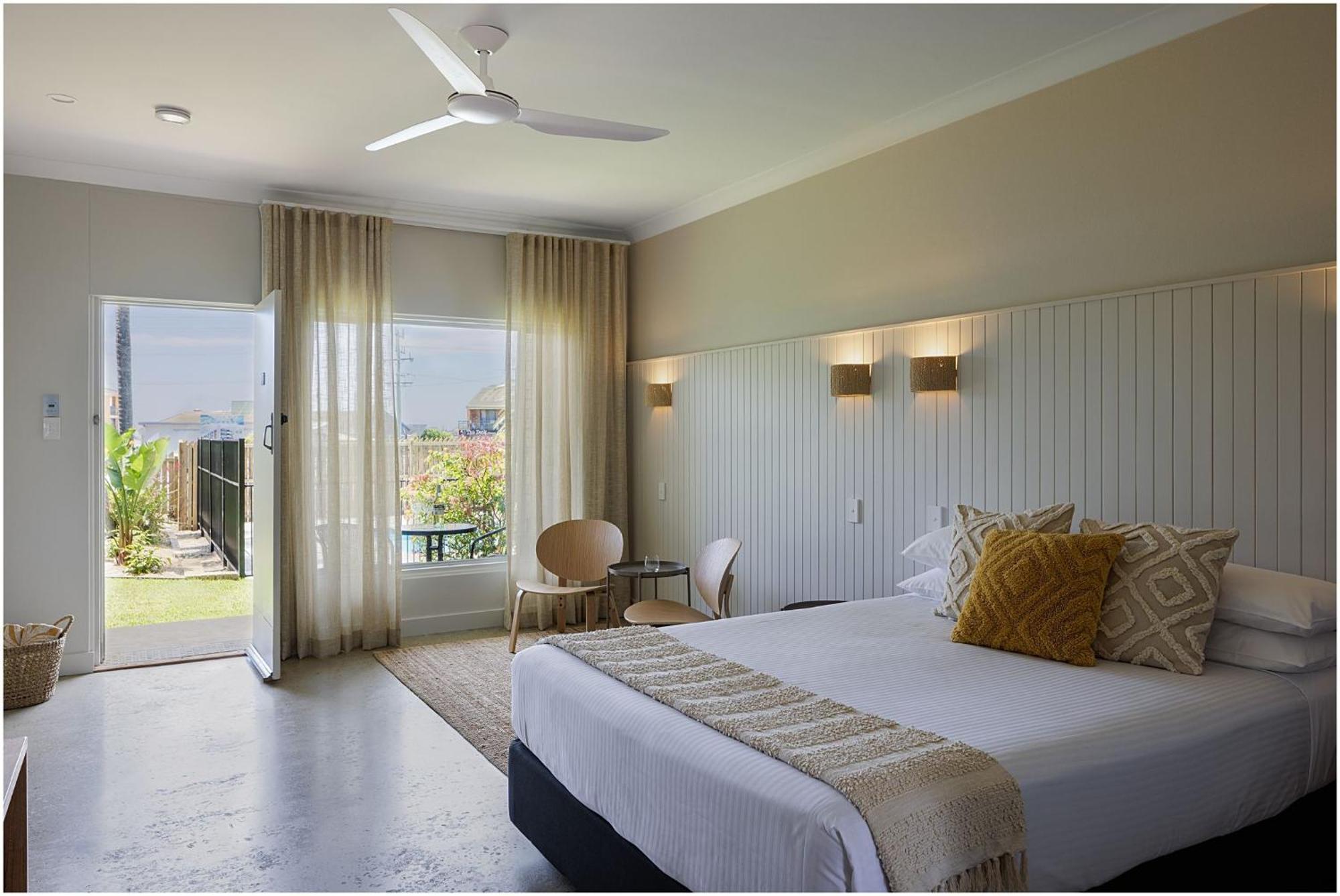 South Pacific Palms Motor Inn Tuncurry Ngoại thất bức ảnh